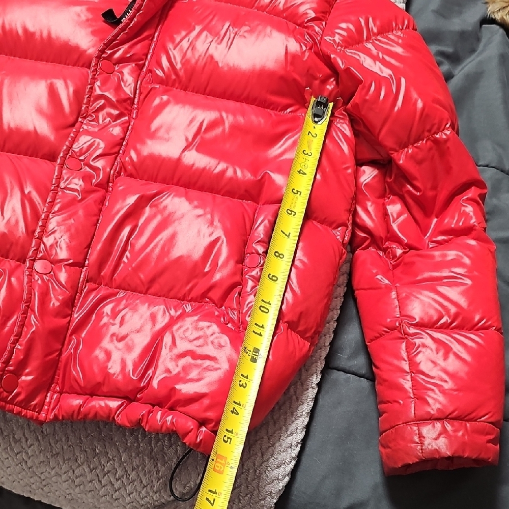 TNA Red Puffer Jacket - Picture 8 of 8